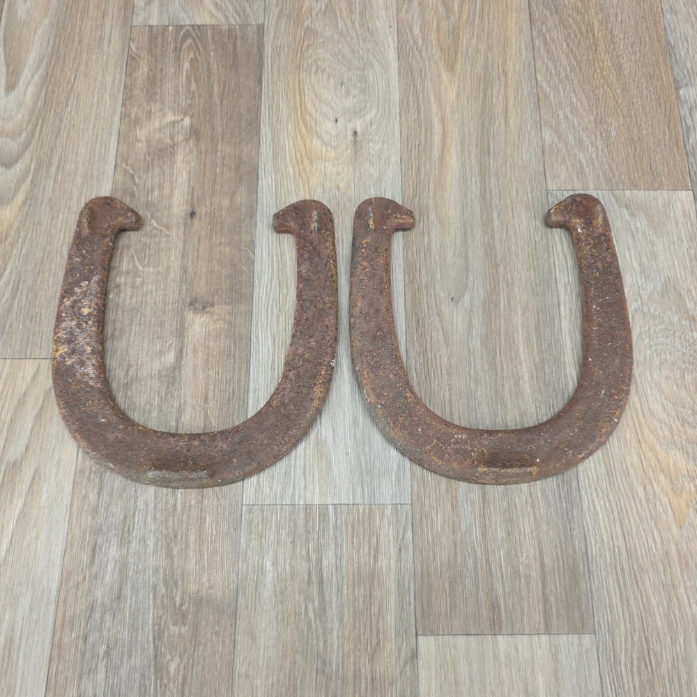 Vintage Ringer Cast Iron Horseshoes Pair Rustic Farmhouse Decor